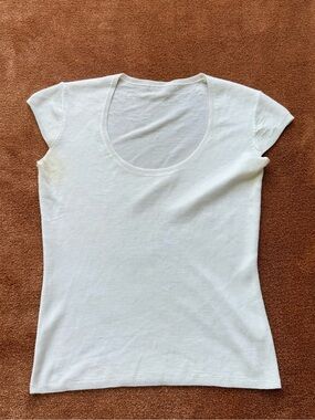 Classic White Scoop Neck Women's Tee